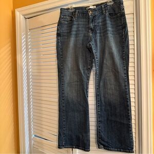 Levi's Women's Boot Cut Jeans in Dark Blue